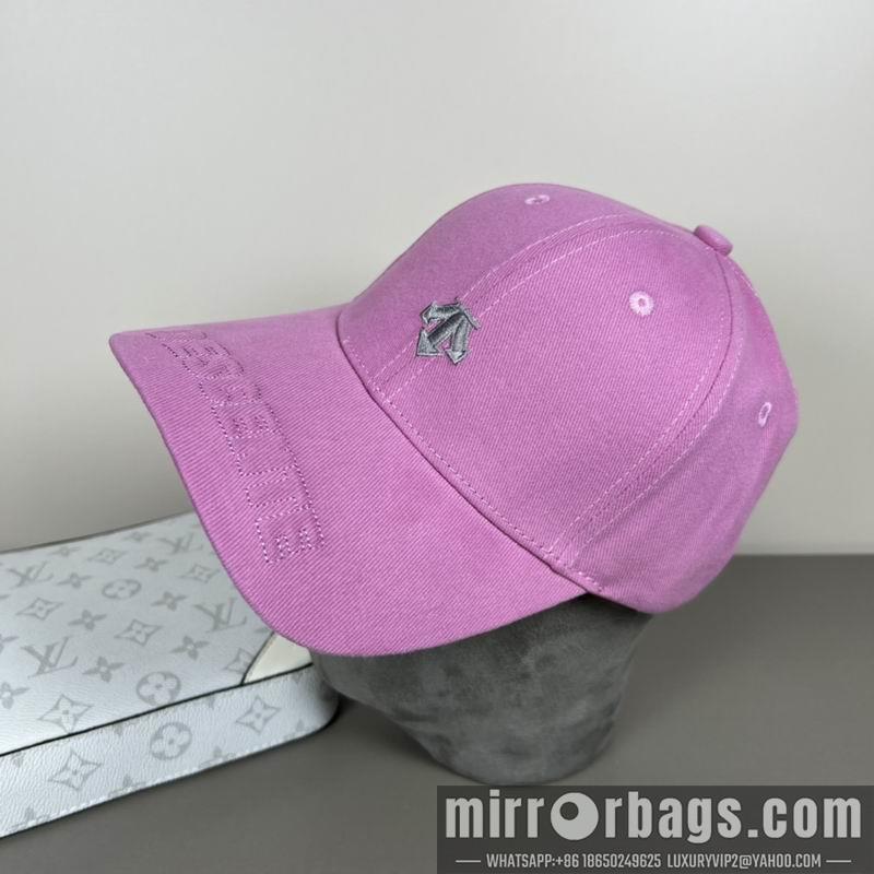 Replica Descente Hat dx03