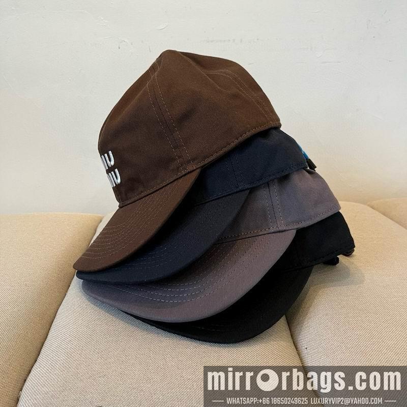 Replica Miumiu Hat dx32