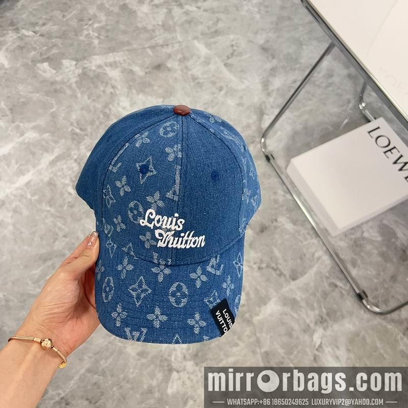 Replica LV Hat 082606
