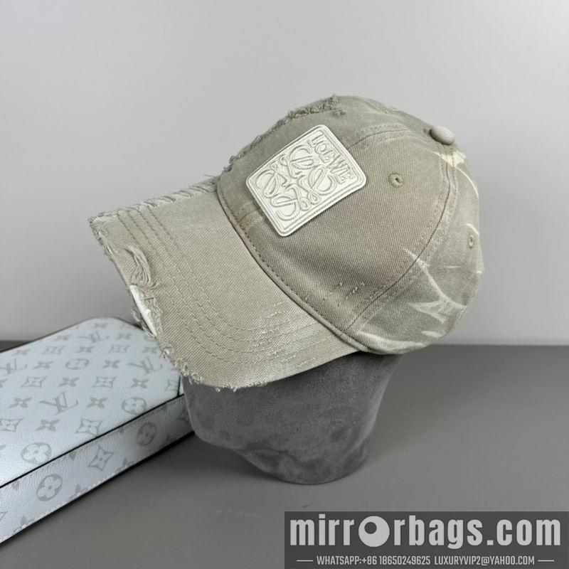 Replica Loewe Hat dx42