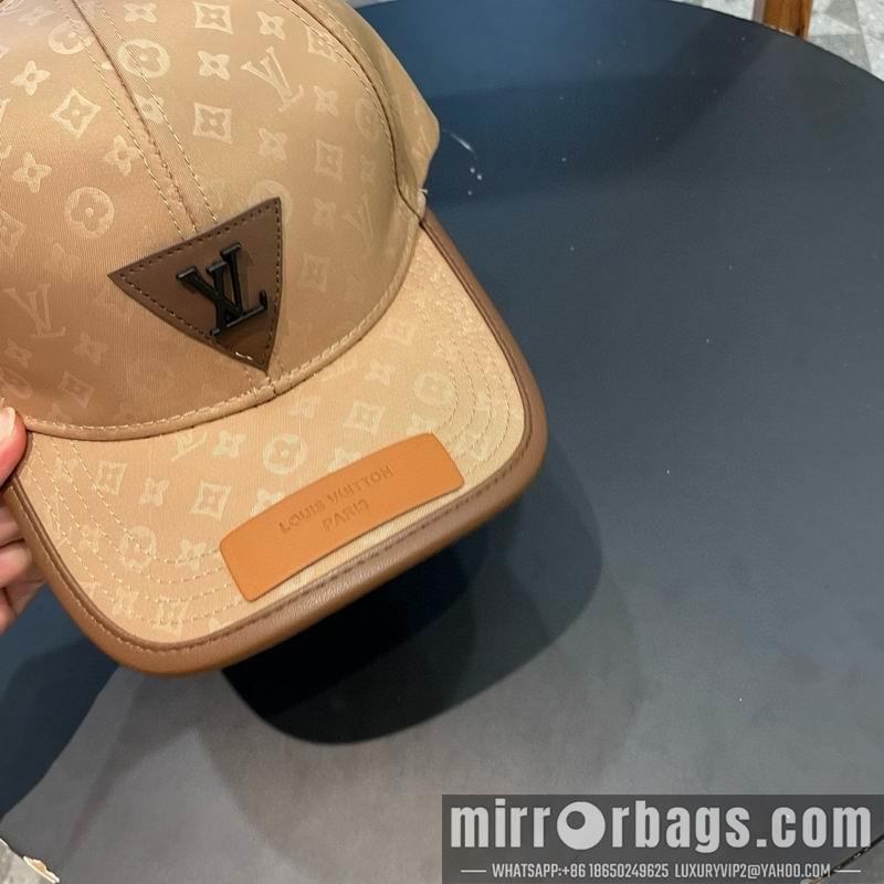 Replica LV Hat 072213