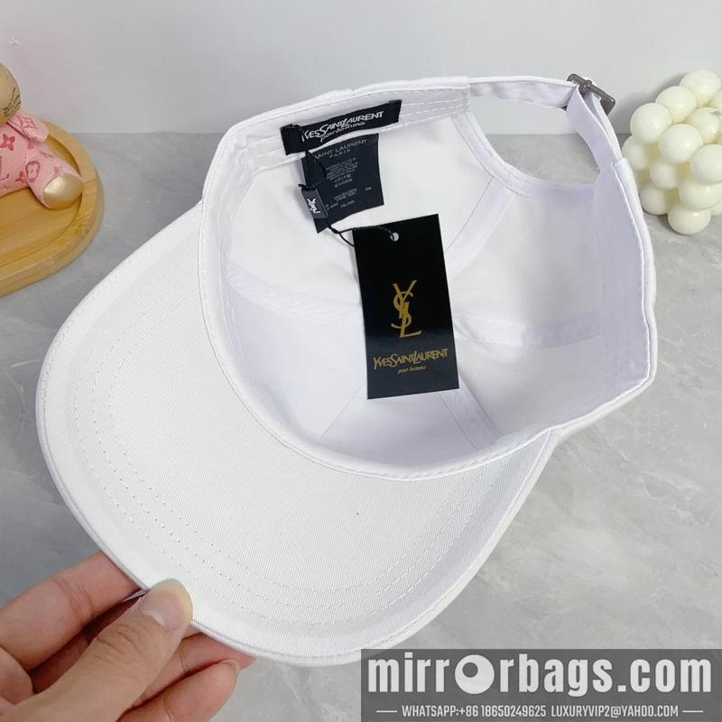 Replica YSL Hat dx18