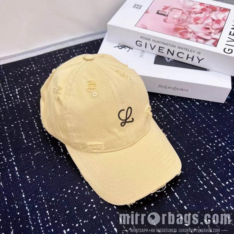 Replica Loewe Hat dx18