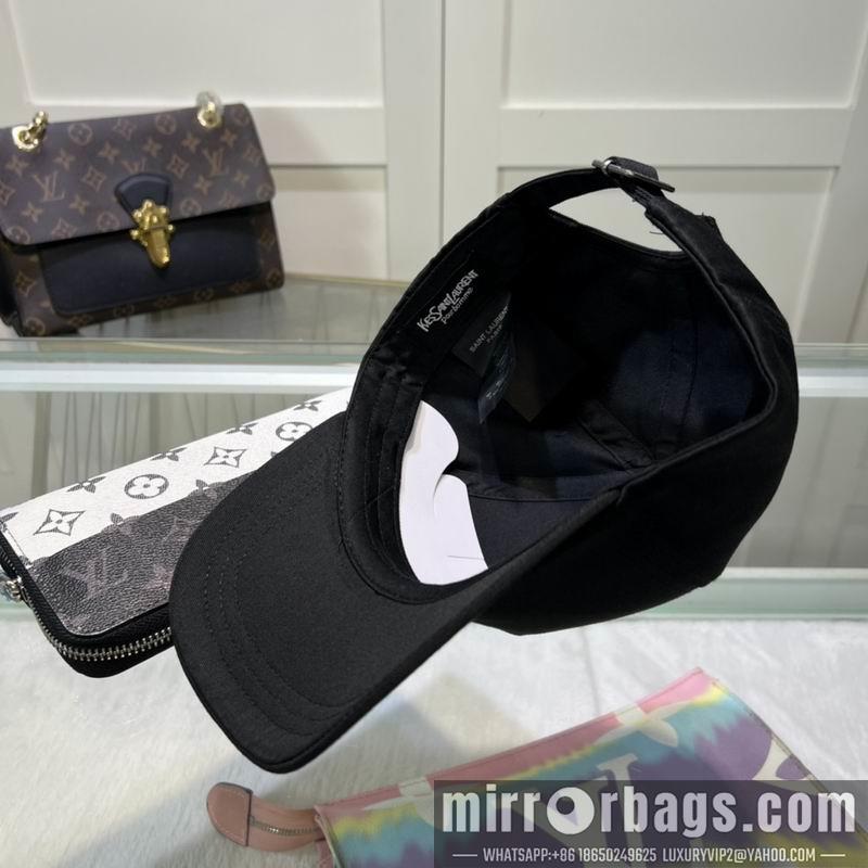 Replica YSL Hat dx14