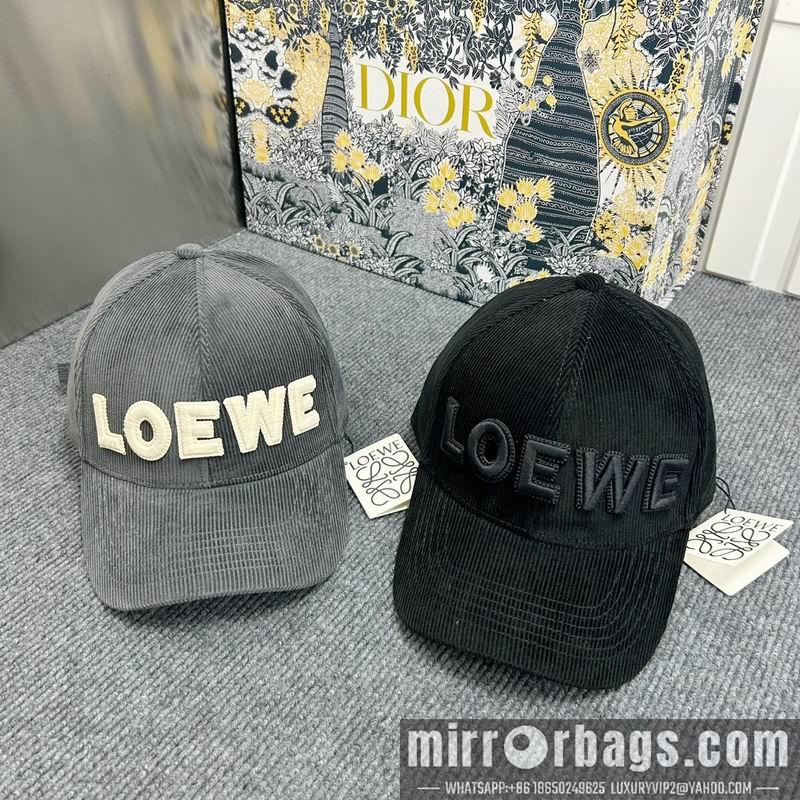 Replica Loewe Hat dx30