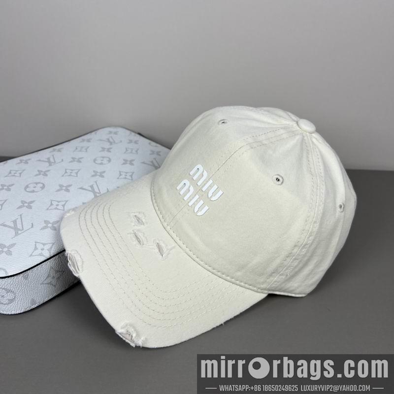 Replica Miumiu Hat dx44