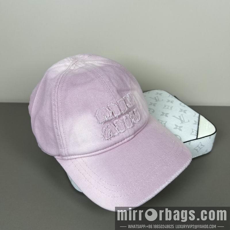 Replica Miumiu Hat dx19