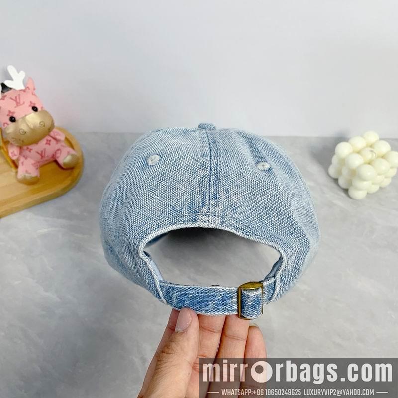 Replica Miumiu Hat dx46