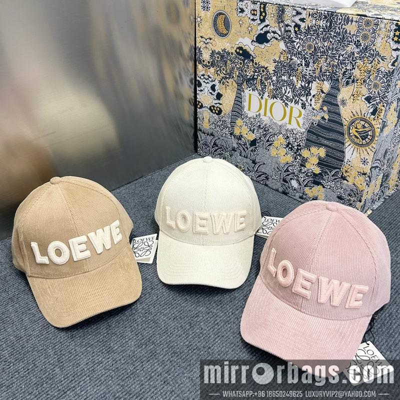 Replica Loewe Hat dx30