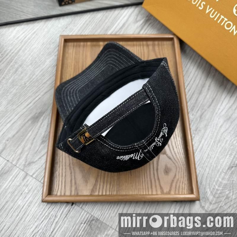 Replica LV Hat dx105