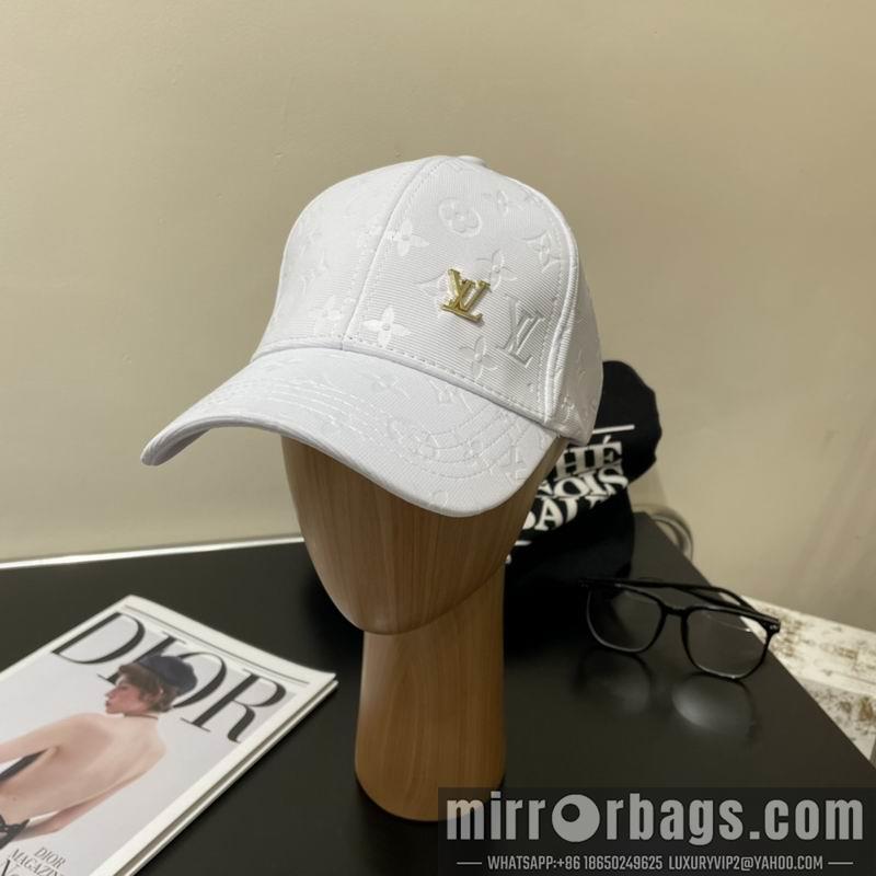 Replica LV Hat 042805