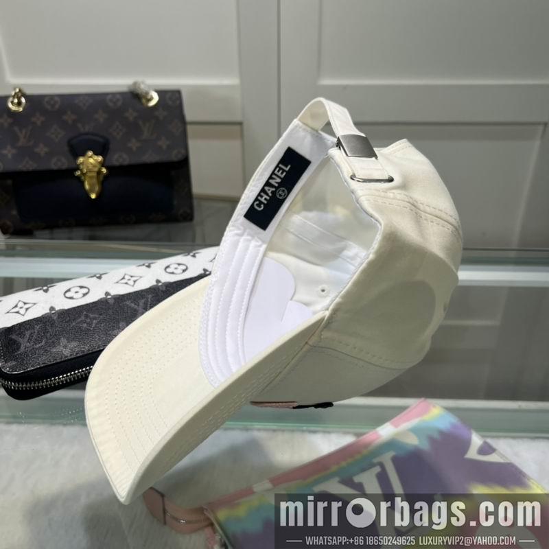 Replica Chanel Hat dx39