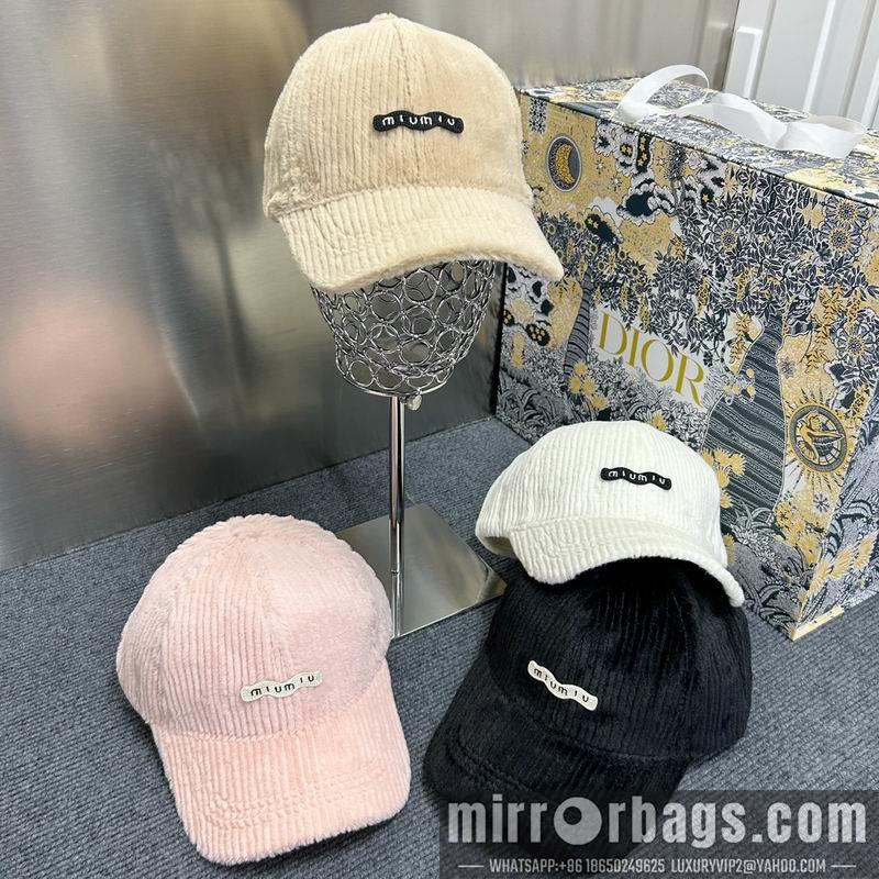 Replica Miumiu Hat dx78