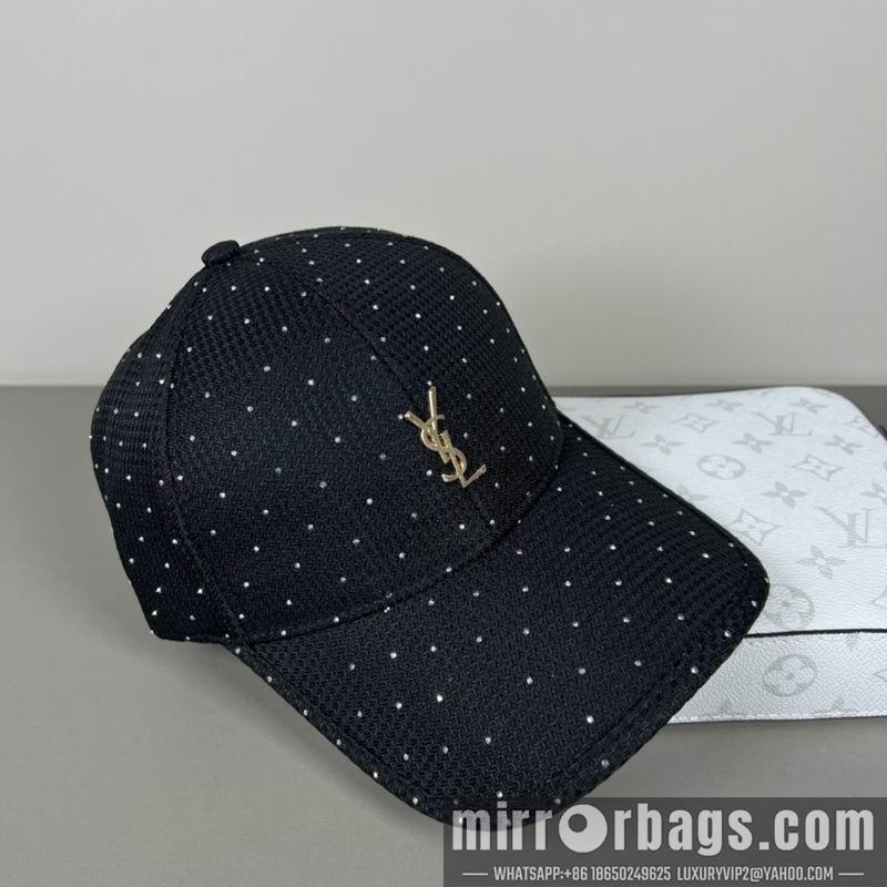 Replica YSL Hat dx36
