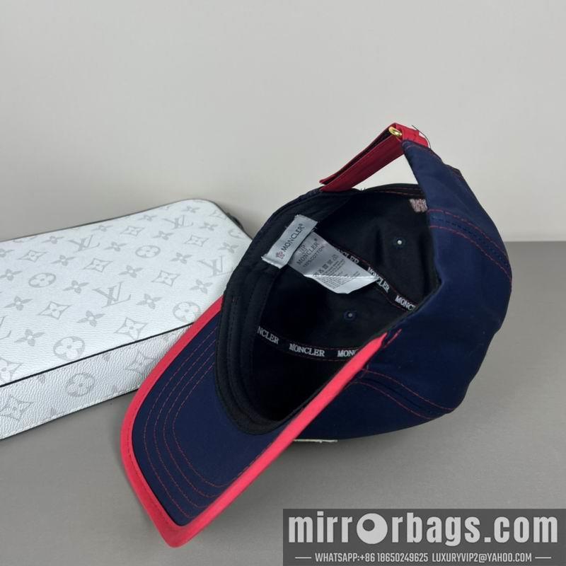 Replica Moncler Hat dx40