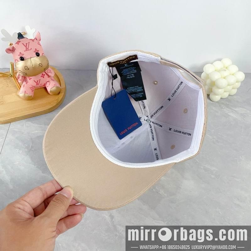 Replica LV Hat dx108
