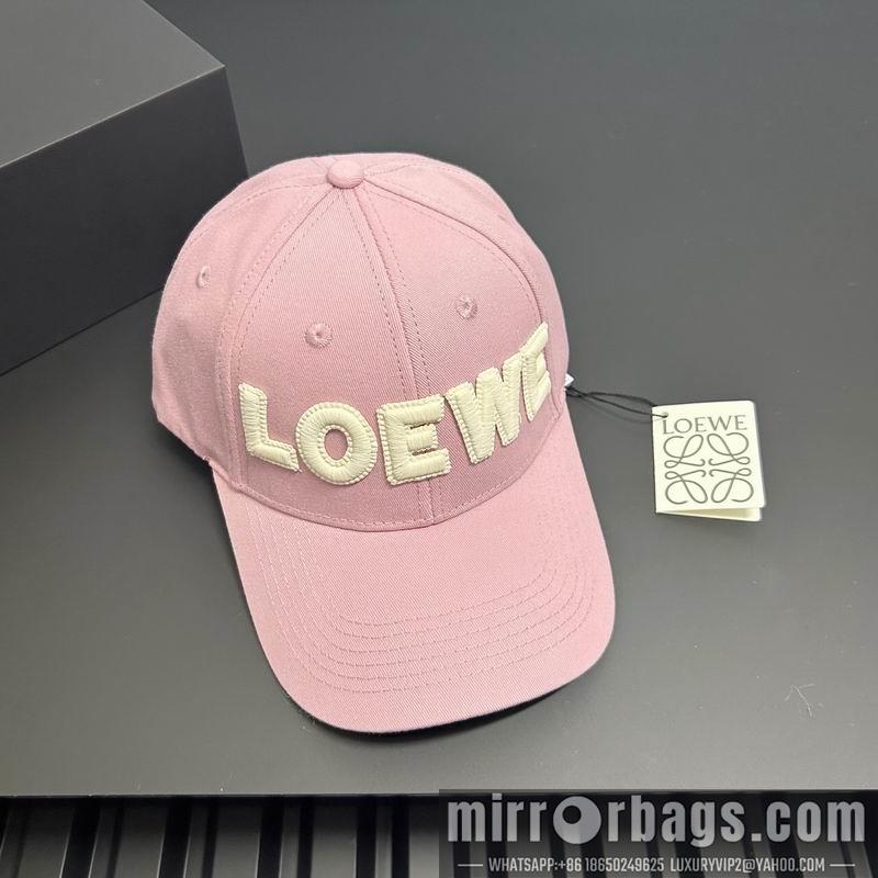Replica Loewe Hat dx39
