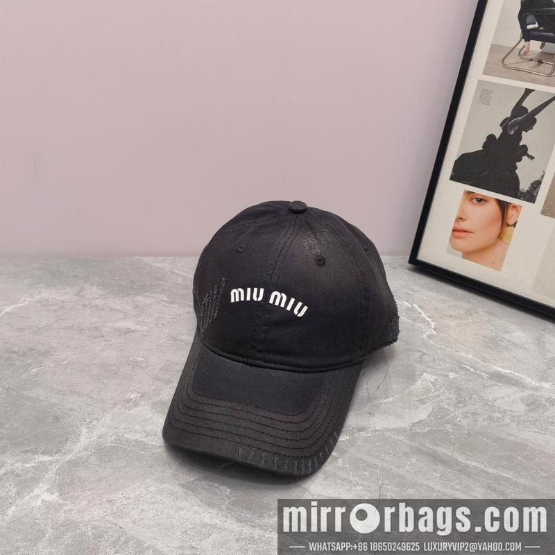 Replica Miumiu Hat dx35