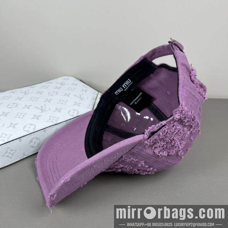 Replica Miumiu Hat dx17
