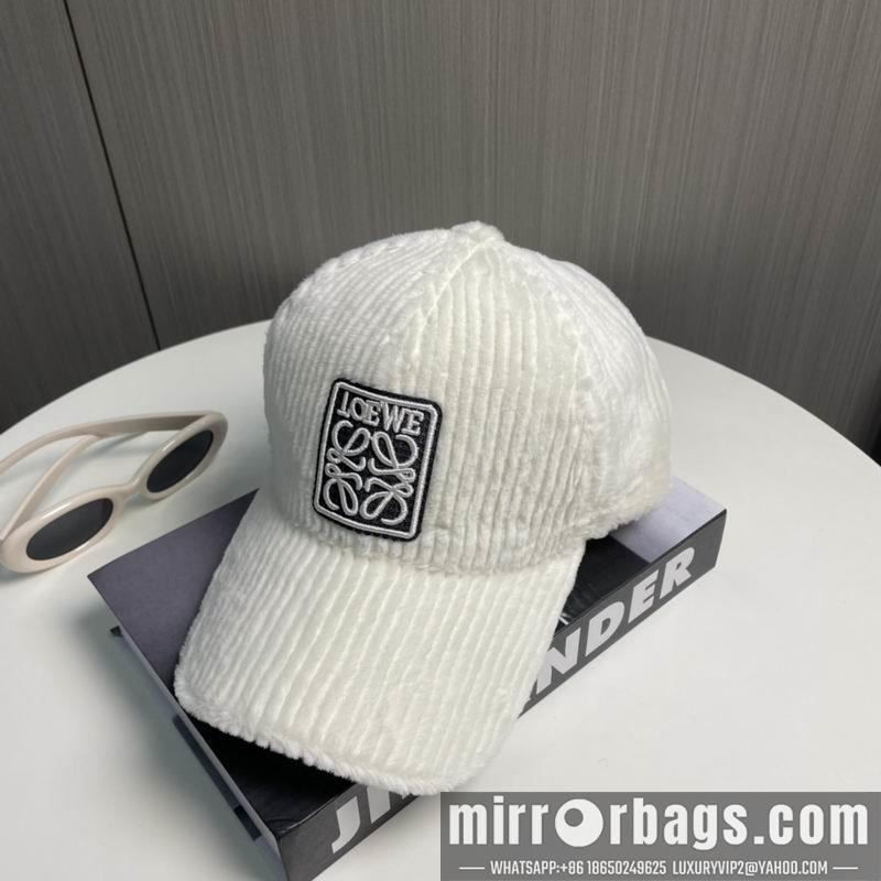 Replica Loewe Hat 010401