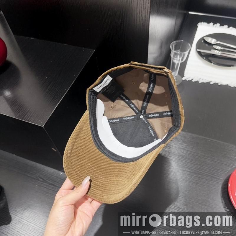 Replica YSL Hat dx24