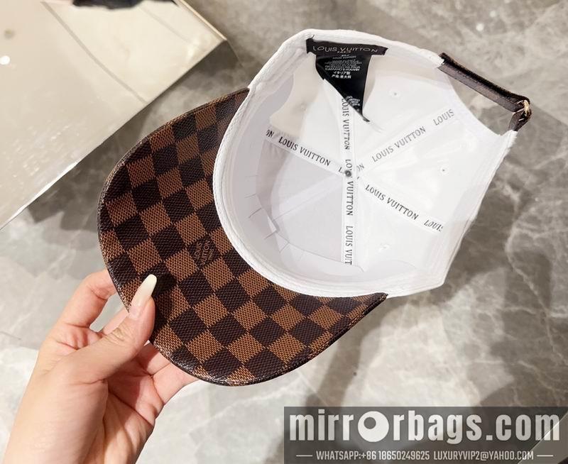 Replica LV Hat 071303