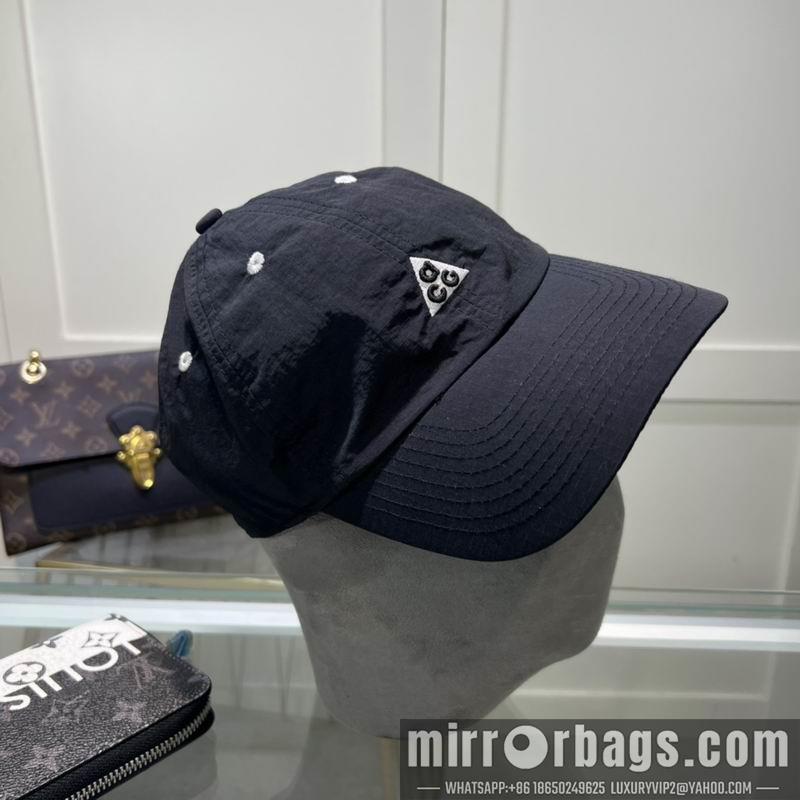 Replica Other Hat dx17
