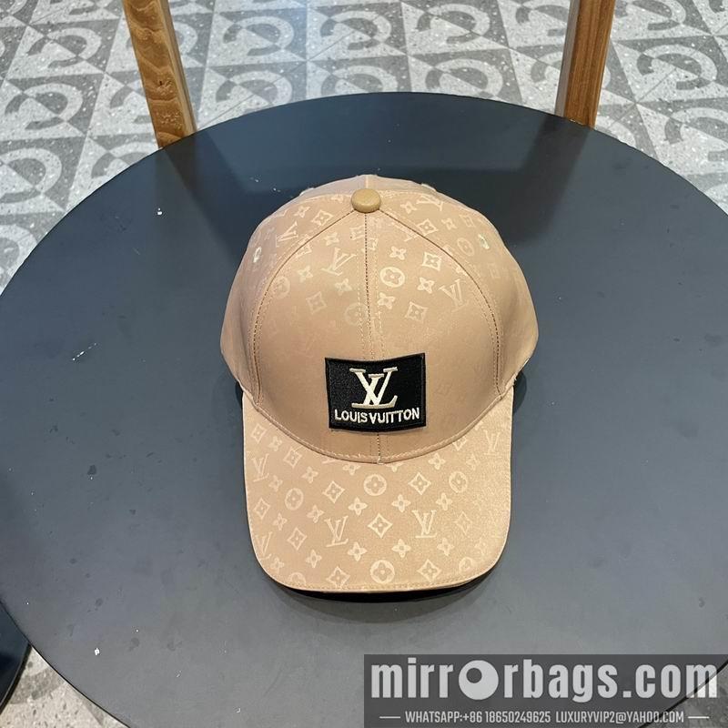 Replica LV Hat 042802