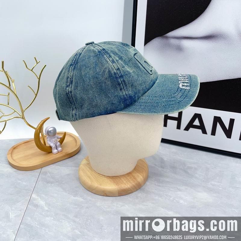 Replica Miumiu Hat dx21