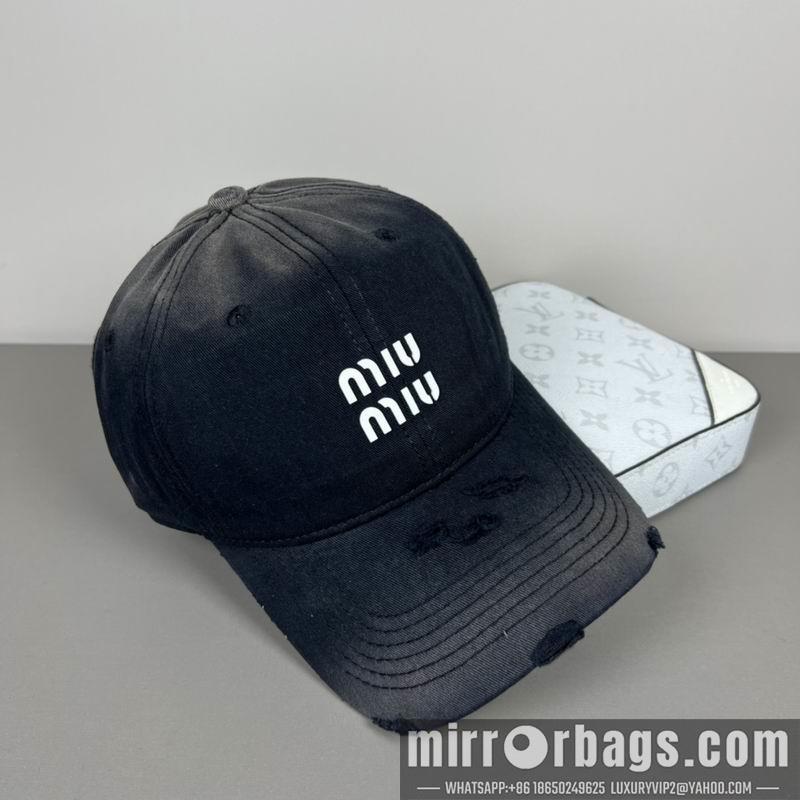 Replica Miumiu Hat dx44