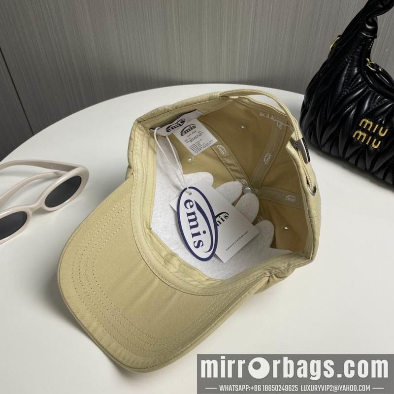 Replica Emis Hat 121401