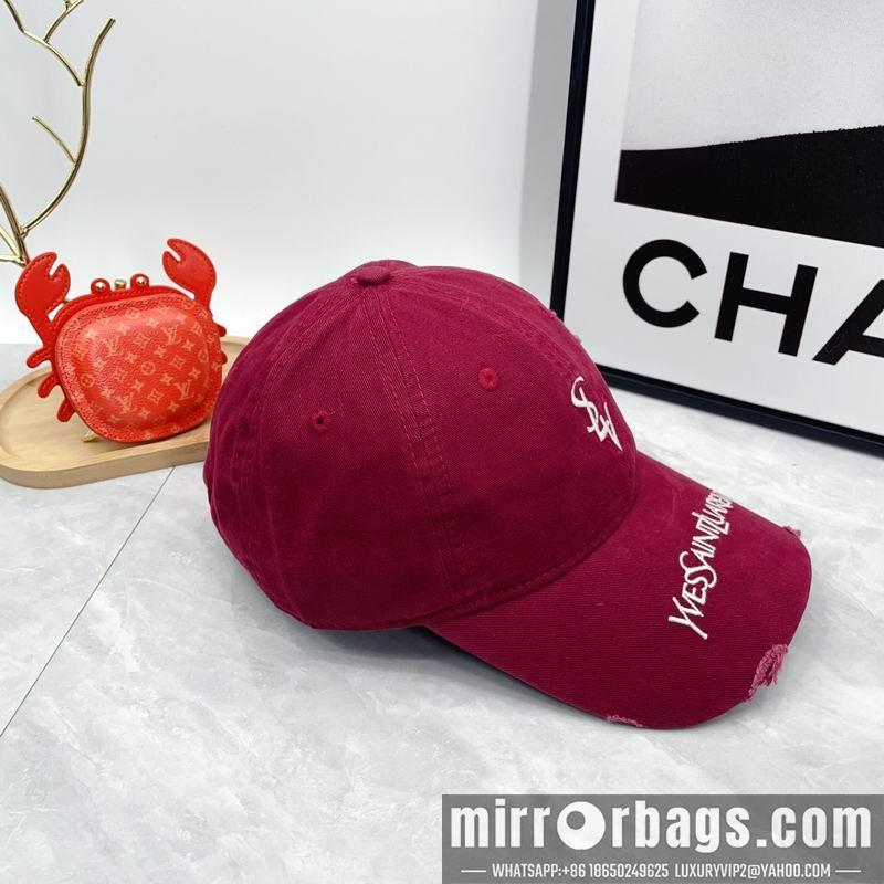 Replica YSL Hat dx32