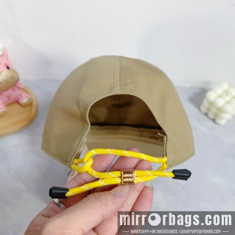 Replica Miumiu Hat dx30