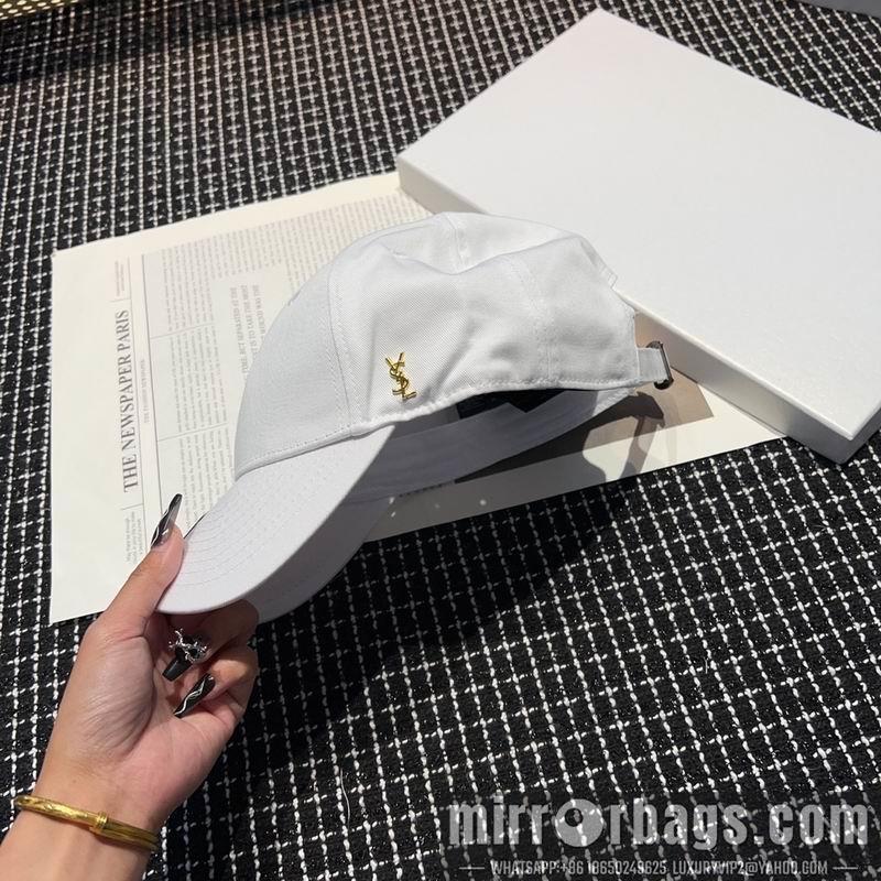 Replica YSL Hat dx03