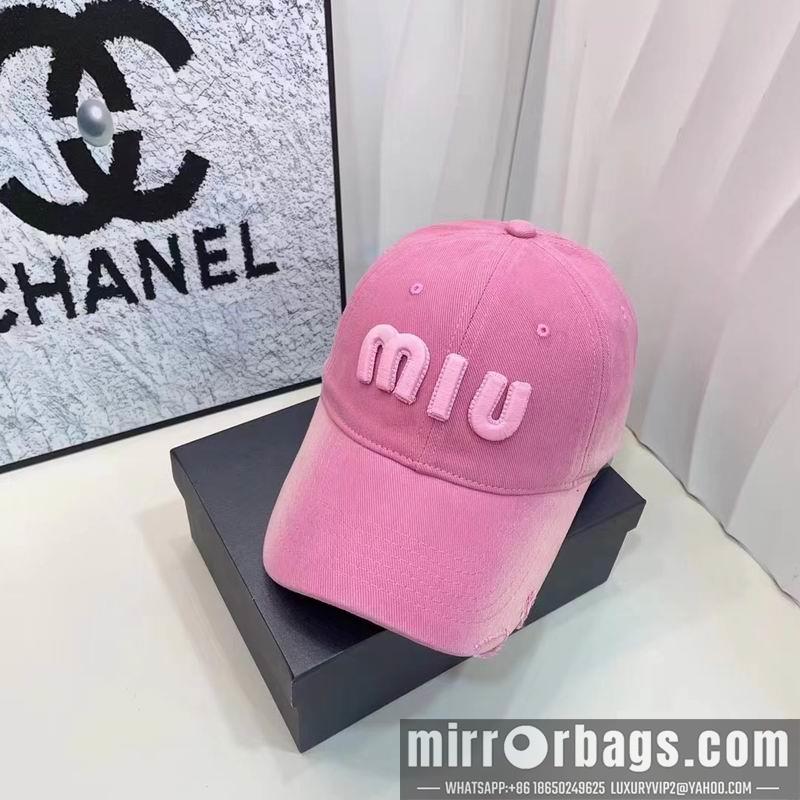 Replica Miumiu Hat dx21