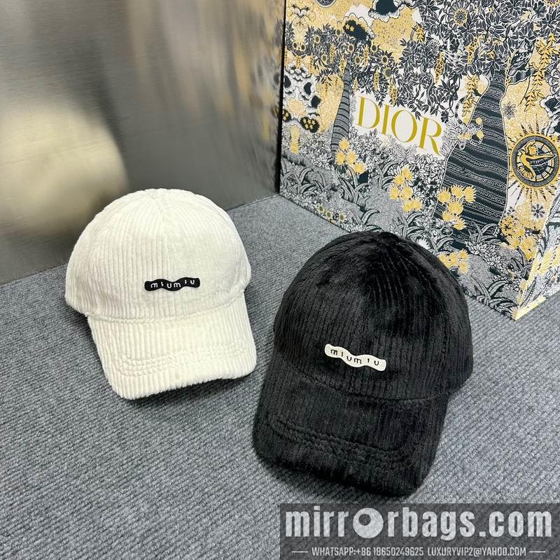 Replica Miumiu Hat dx78