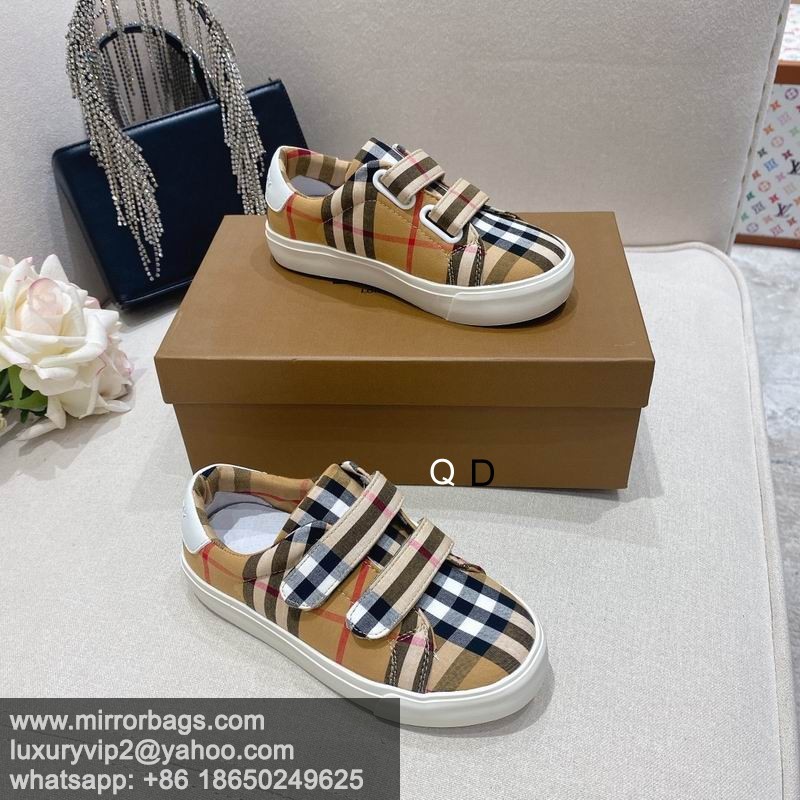 Replica Burbrerry sz21-28CX425