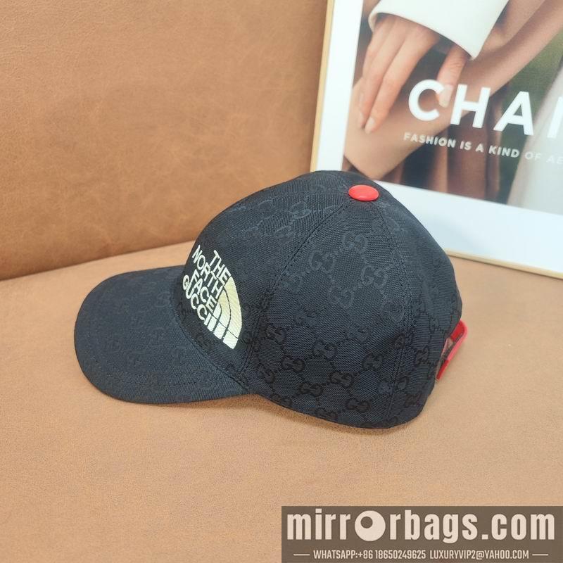 Replica Gucci X The North Face Hat dx03