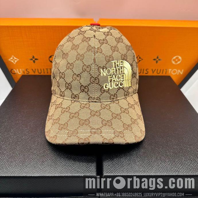 Replica Dior x The North Face Hat dxn11