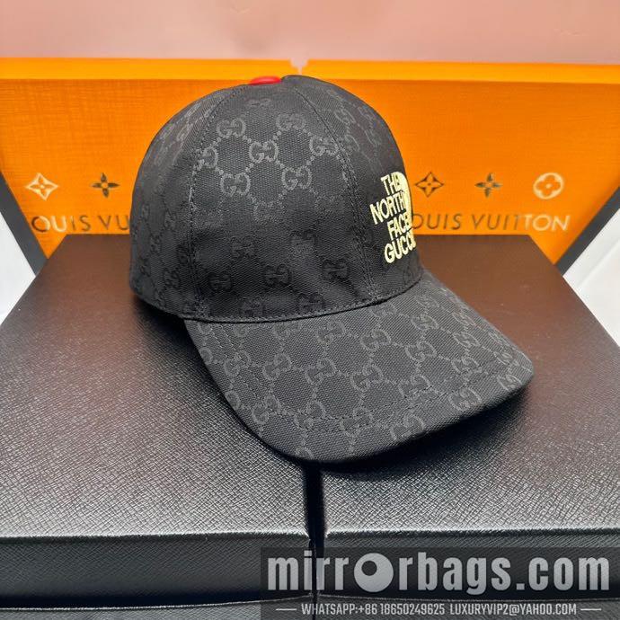 Replica Dior x The North Face Hat dxn11
