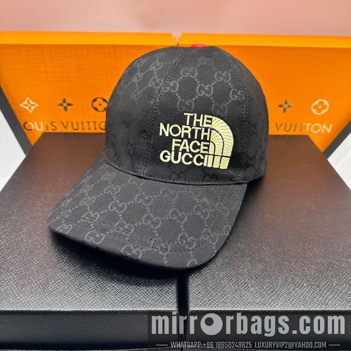 Replica Dior x The North Face Hat dxn11