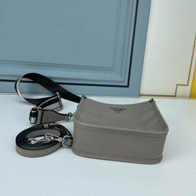 Replica Prada Bags 19X6X20cm 060104 YW