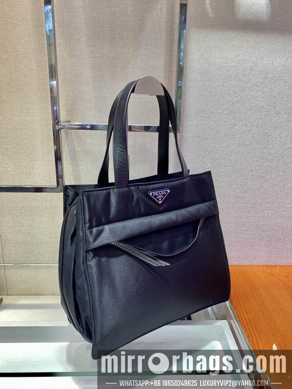 Replica Prada Bags Re-Nylon 1BC318 33x29.5x13cm ap 17