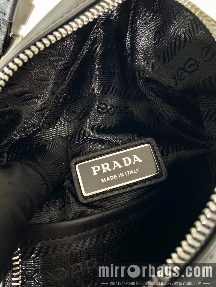 Replica Prada Bags Prada 2VZ098平纹 17x32x6.5cm AP1
