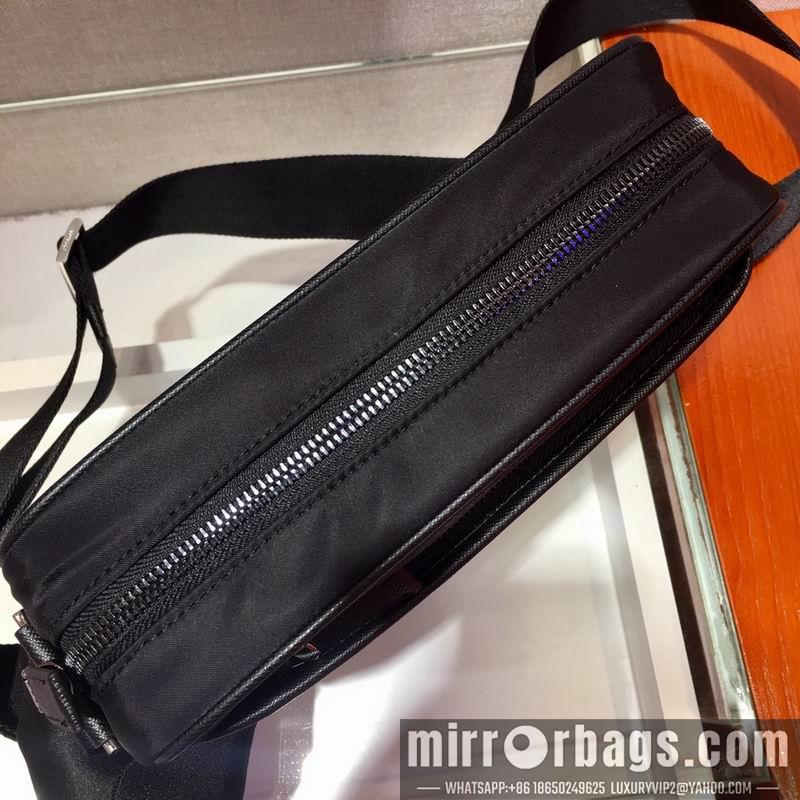 Replica Prada Bags Re-Nylon Saffiano 2VH048 23x16x7cm ap 20