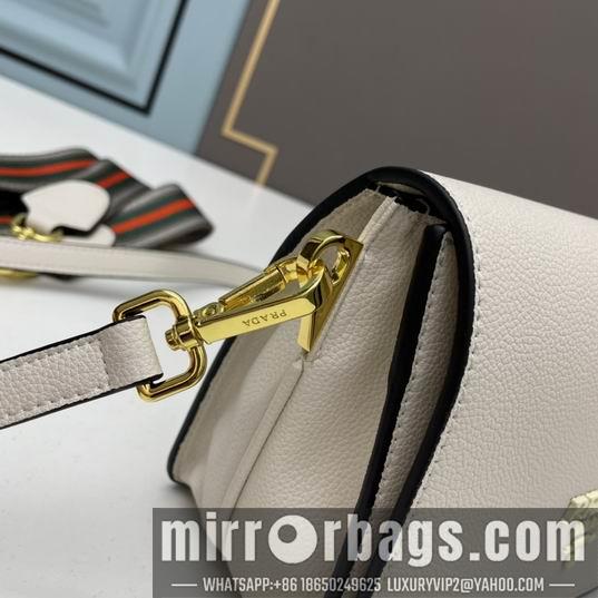 Replica Prada Bags Prada 66133 24x15x10.5cm ww6色