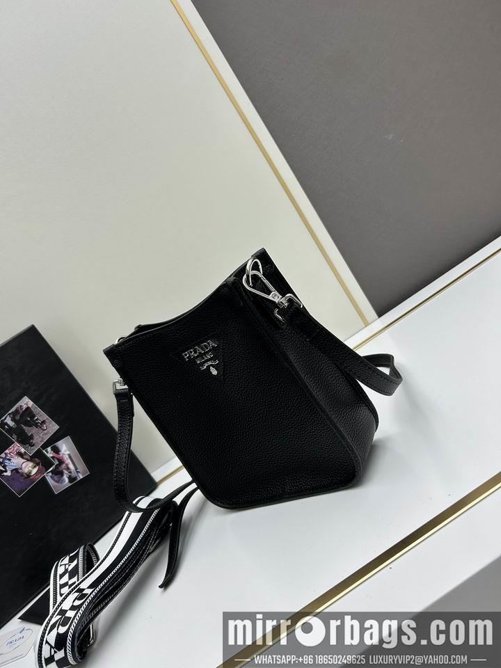 Replica Prada Bags Prada 1BC073 20x19x6cm jj.