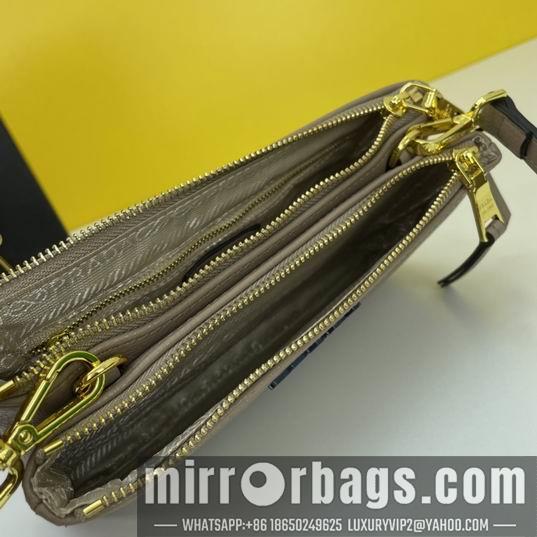 Replica Prada Bags Prada 2100 25x15x5cm ww