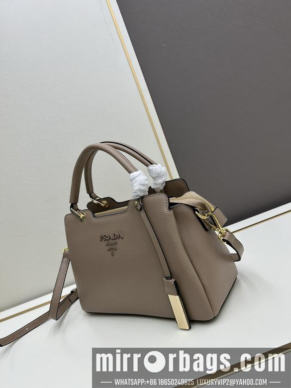 Replica Prada Bags Prada 445 30x21x13cm jj2