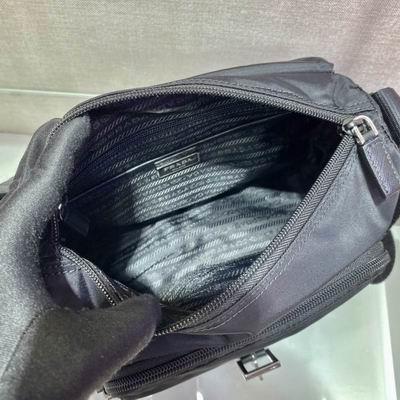 Replica Prada Bags Re-Nylon Saffiano 1BD994 25x22x10cm ap 17